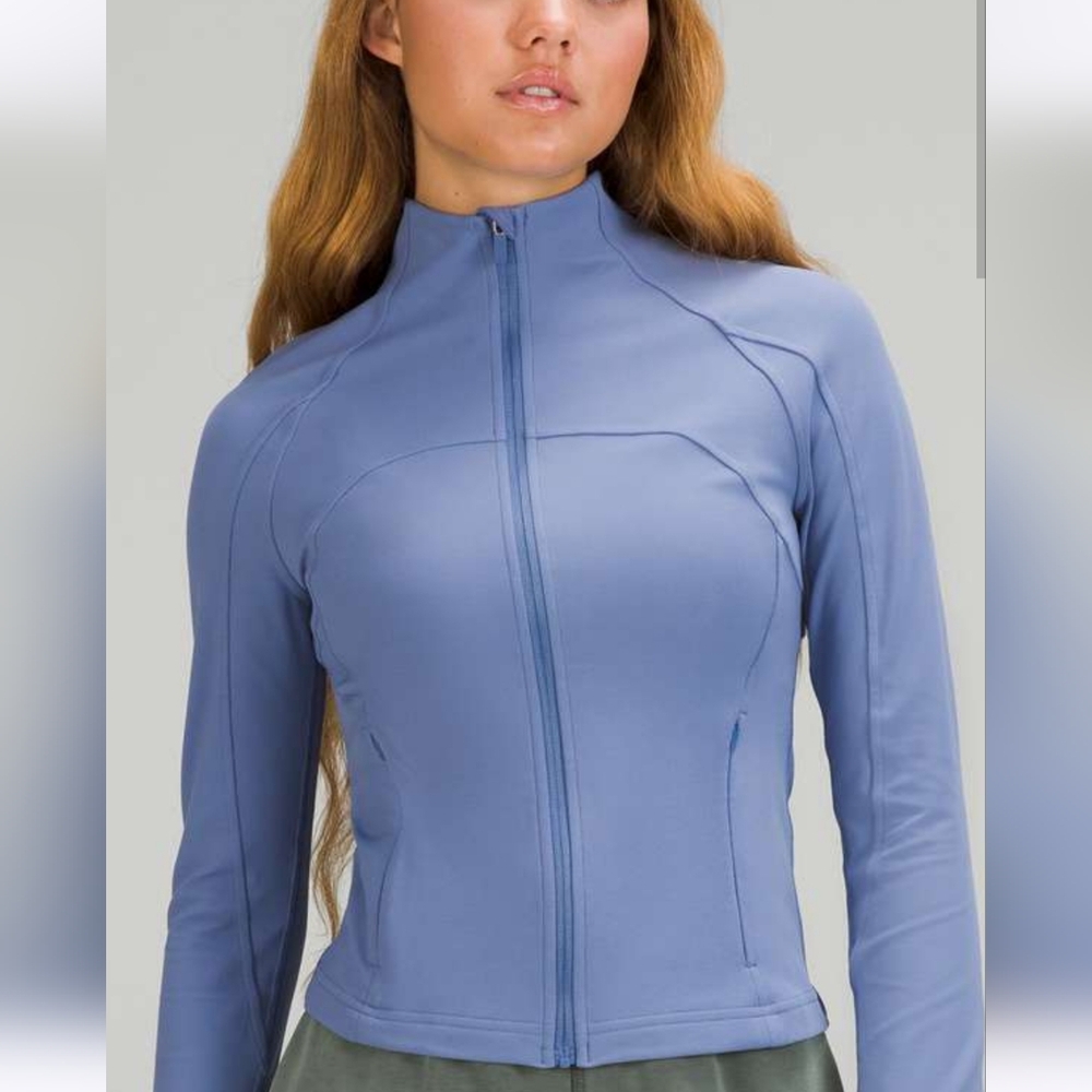 Lululemon Nulu Cropped Define Jacket